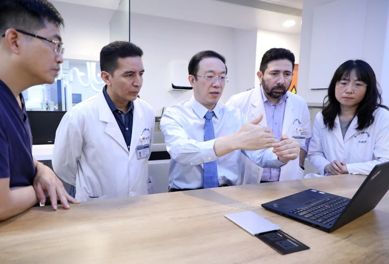 1701396759253105.jpg 1.jpg